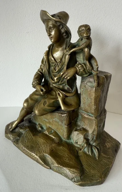 Le jeune saltimbanque et son singe , sujet en bronze