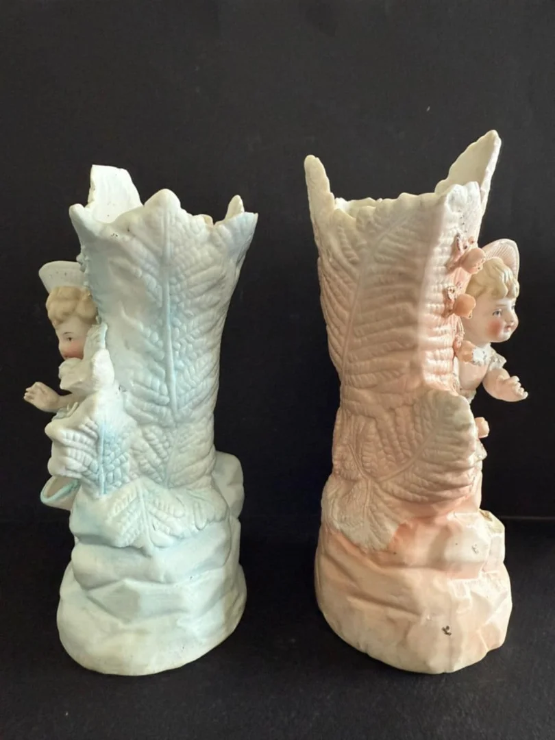 paire de petits vases bleu et rose