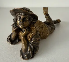 Le petit berger , sujet en bronze