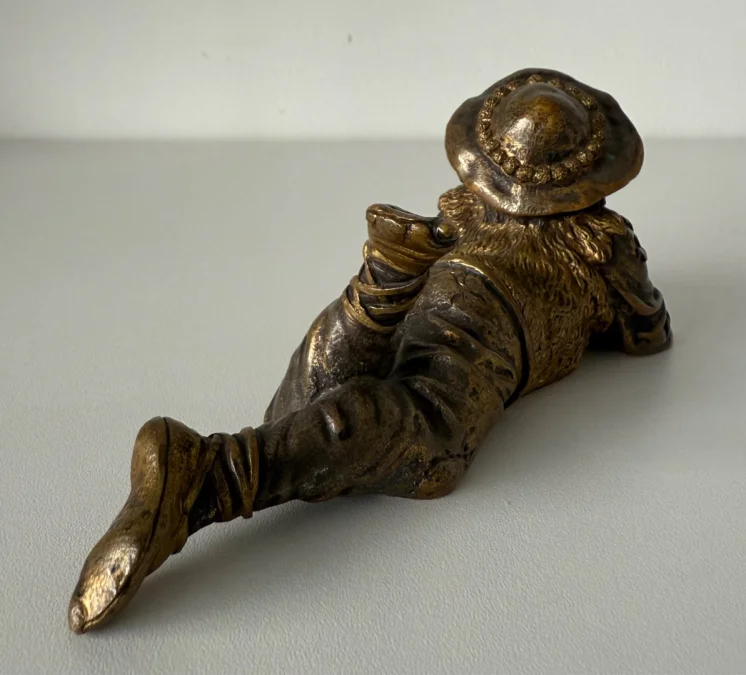 Le petit berger , sujet en bronze