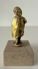 Le petit orientaliste , sujet en bronze