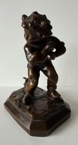 Sujet en bronze , l enfant et l oisillon