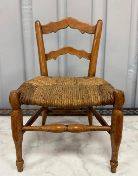 Petite chaise de maitrise