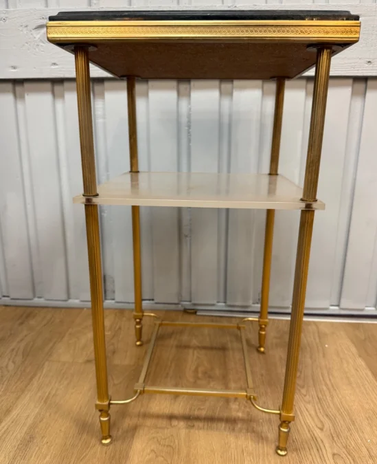 Petite table d appoint ou bout de canapé