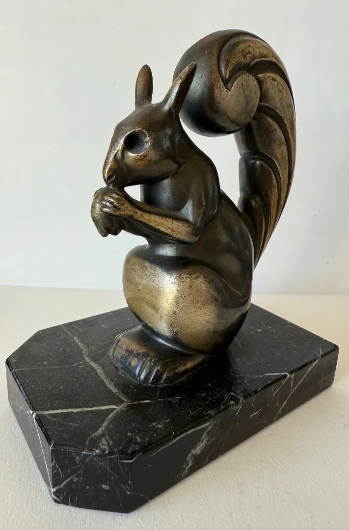 SWIRREL подписал FRANJOU