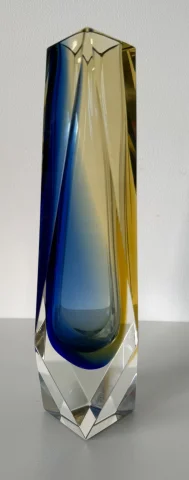 Murano glass vase — Good condition