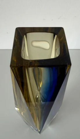 Murano glass vase — Good condition