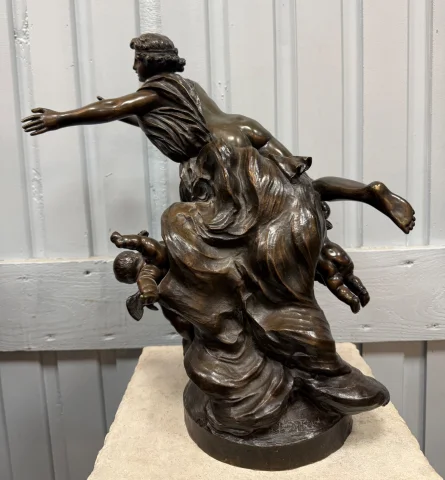 Bronze Cupido mit Putti, signiert Clodion — Guter Zustand