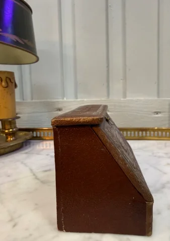 Small masterpiece stationery box — Good condition
