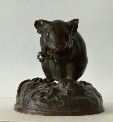 Die Feldmaus, kleine Bronzeplastik