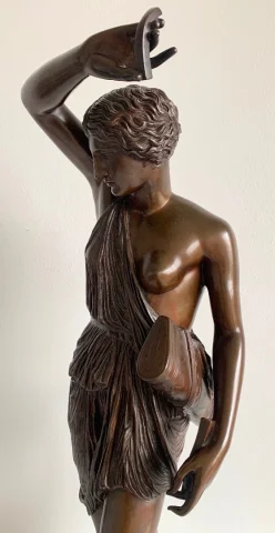 Amazone Ferita scultura in bronzo, fonditore Barbedienne