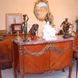 Antiquites Irrigaray