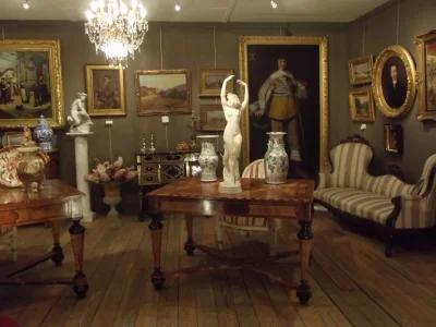 Galerie Antiquités Rouget De Lisle