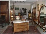 Antiquites Au Mayolis