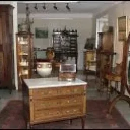 Antiquites Au Mayolis
