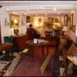 Antiquites Du Bourg