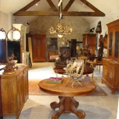 Antiquites d'Augers en Brie