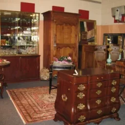 Antiquités BERNAUDAT. ANTIQUAIRE A SAINTE SAVINE PRES DE  TROYES