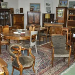 antiquitedeco.com
