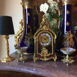 L'INVERSIN ANTIQUITES
