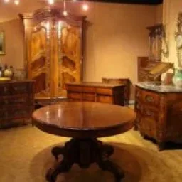 GRANGE ANTIQUITES